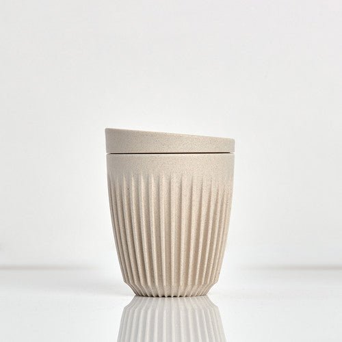 Huskee 8oz Natural Cup with Lid, Sustainable Coffee Cup.